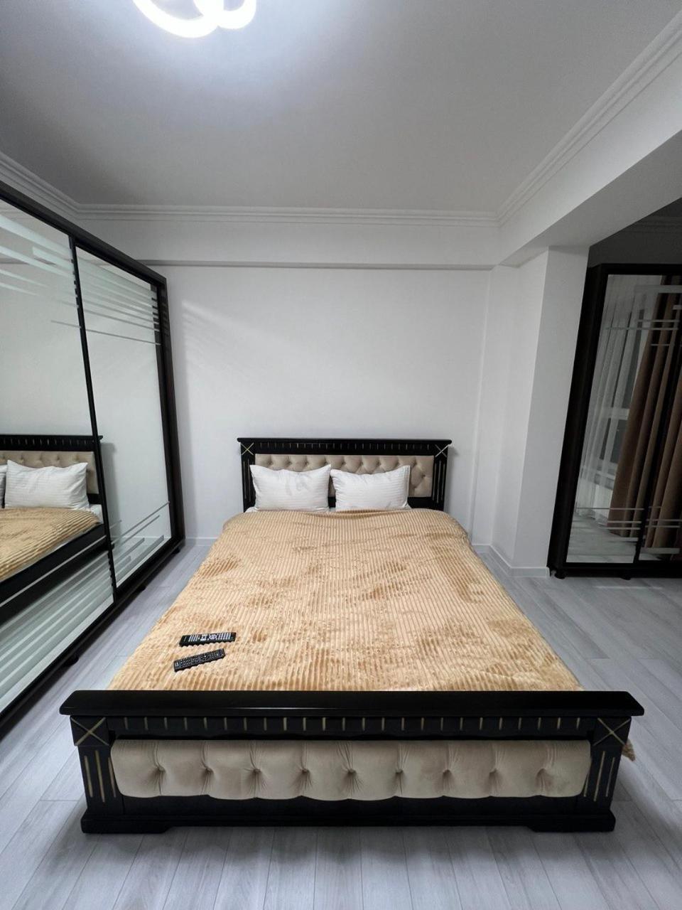 Luxury Aparts Chisinau Exterior foto