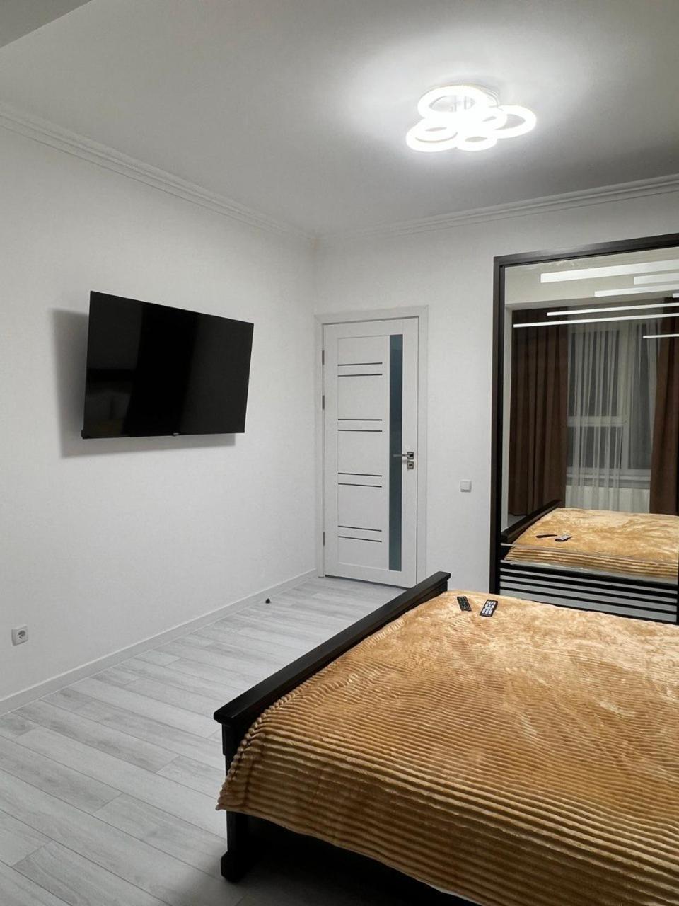 Luxury Aparts Chisinau Exterior foto